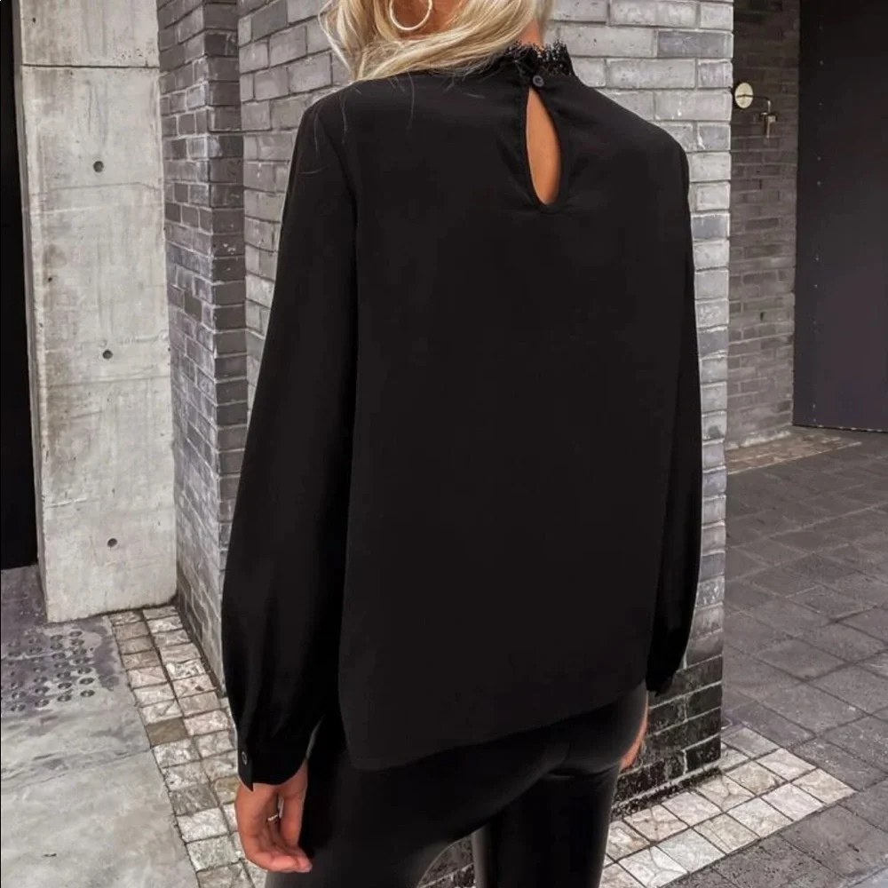 Long sleeve lace Keyhole elegant blouse boho black - Picture 2 of 5